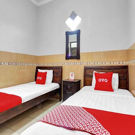 日惹 Oyo 90695 Srikandi Nologaten酒店 外观 照片